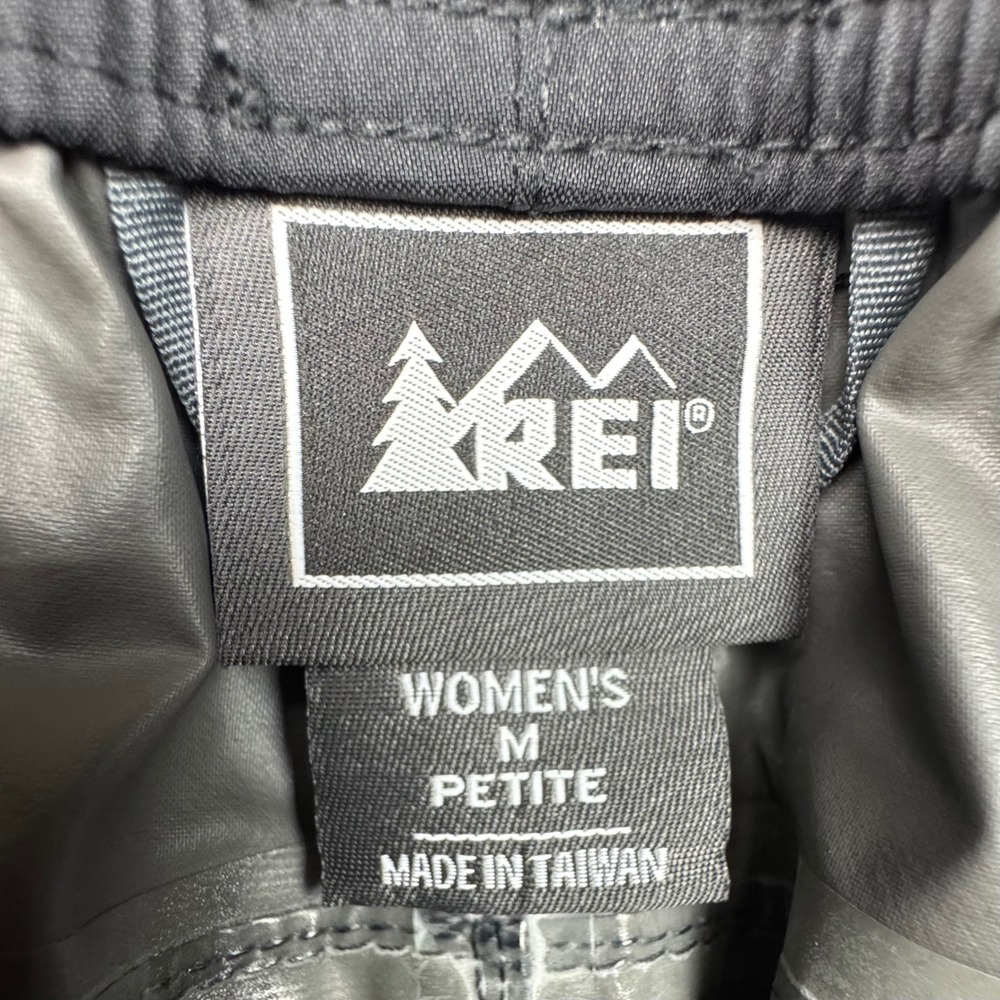 REI E1 Elements Rain Pants Womens M Petite Black Waterproof Outdoor Gorpcore - Picture 4 of 12